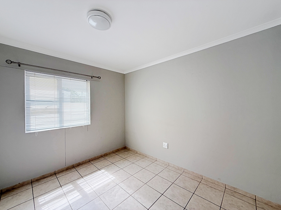 To Let 2 Bedroom Property for Rent in Laguna Sands Western Cape